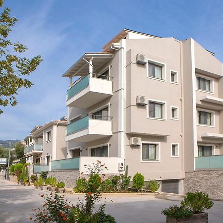 נידרי Zisis Suites מראה חיצוני תמונה