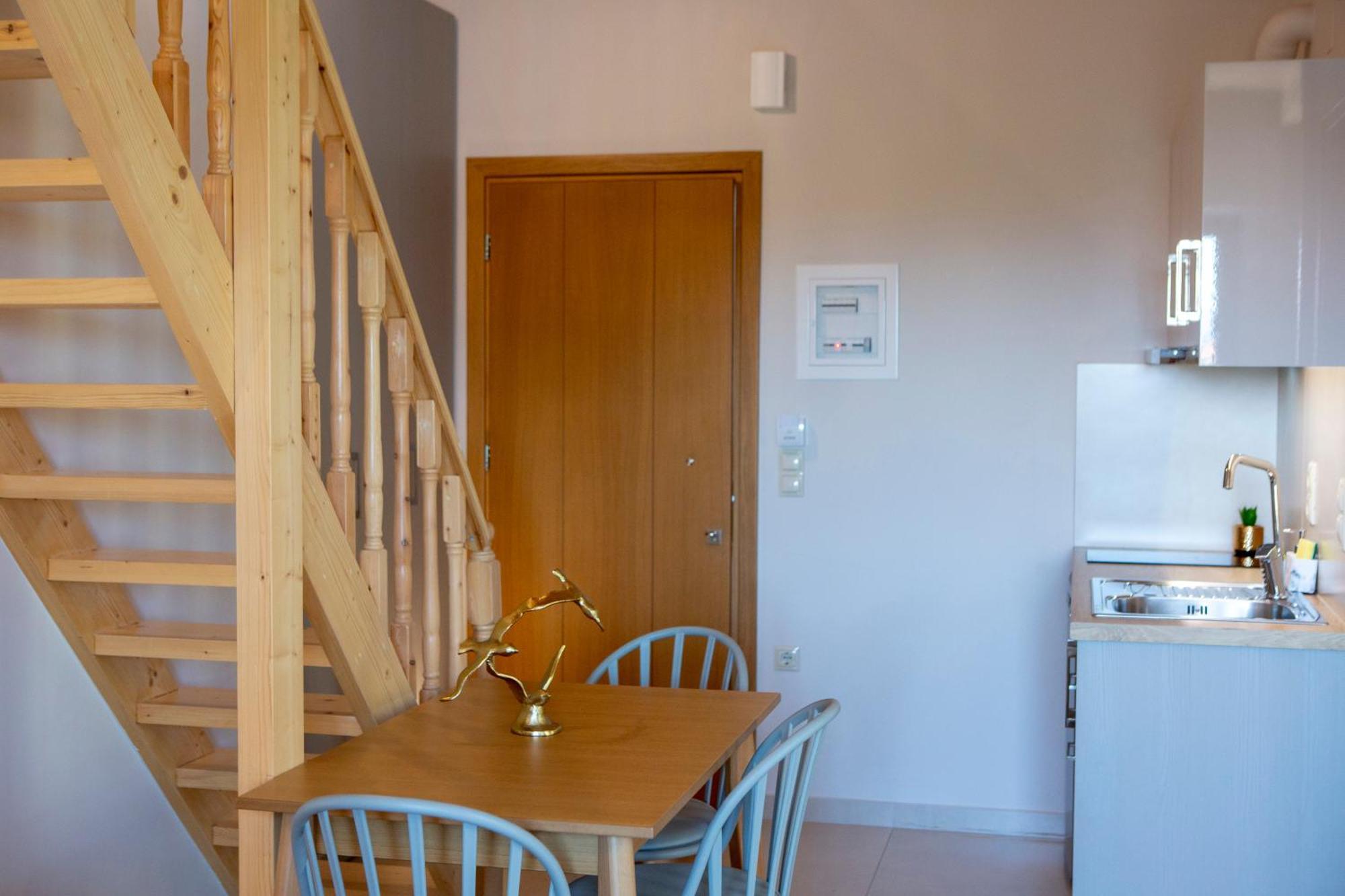 נידרי Zisis Suites מראה חיצוני תמונה