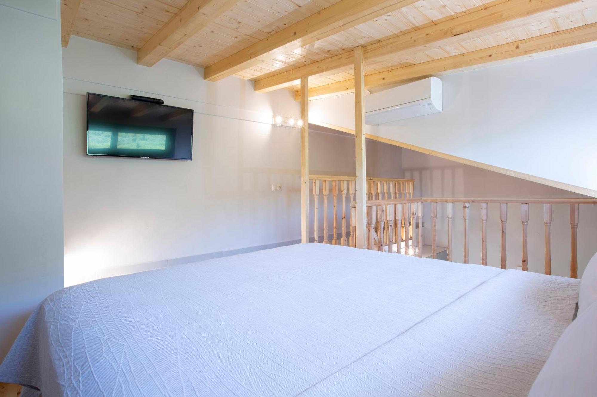 נידרי Zisis Suites מראה חיצוני תמונה