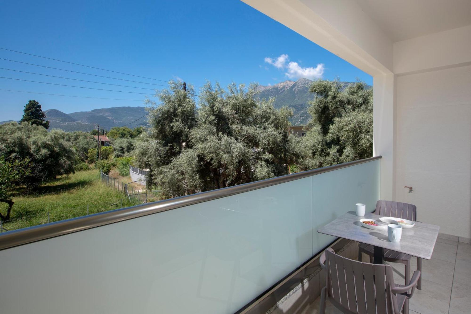 נידרי Zisis Suites מראה חיצוני תמונה