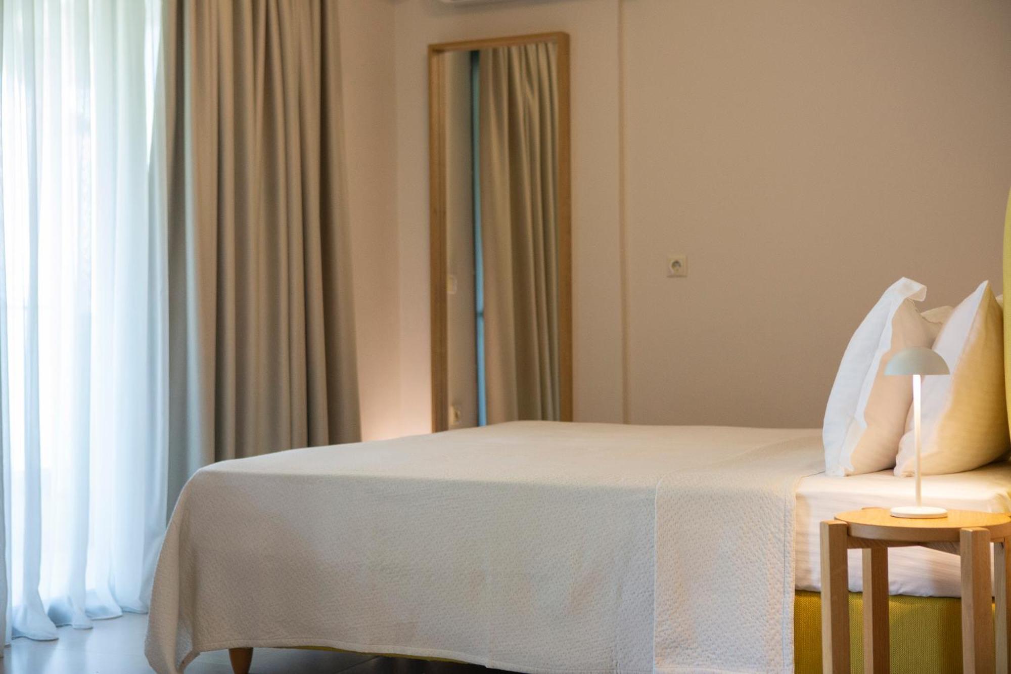 נידרי Zisis Suites מראה חיצוני תמונה