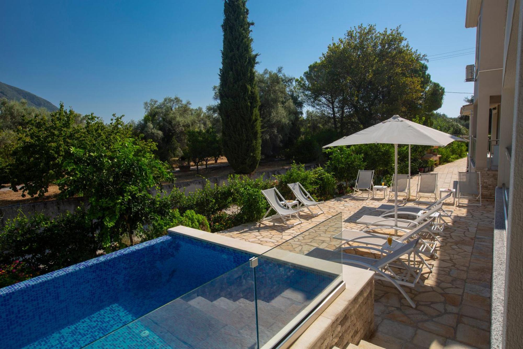 נידרי Zisis Suites מראה חיצוני תמונה