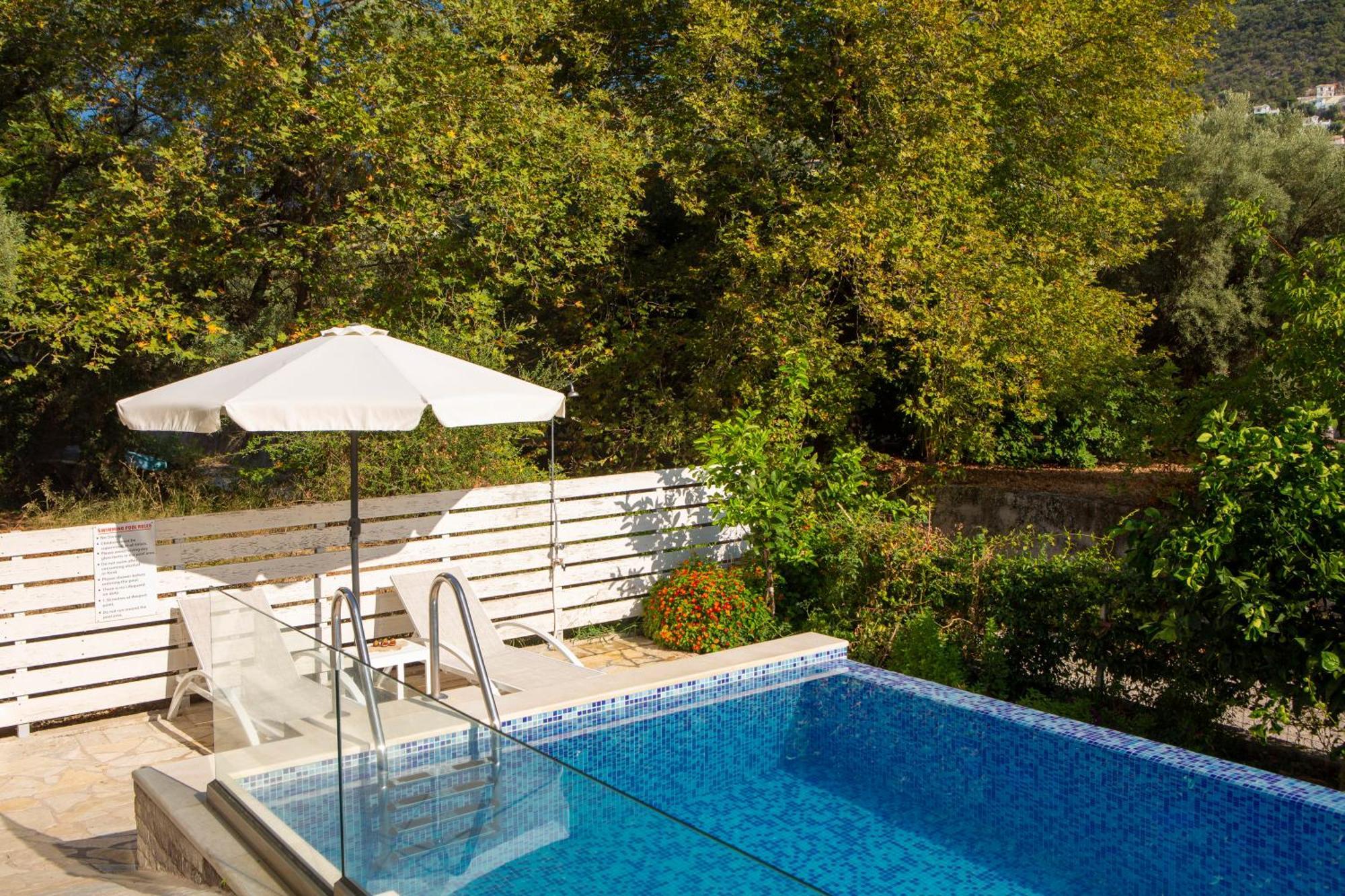 נידרי Zisis Suites מראה חיצוני תמונה